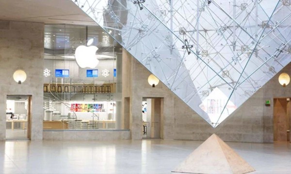 苹果法国罗浮宫零售店（图源来自网络）